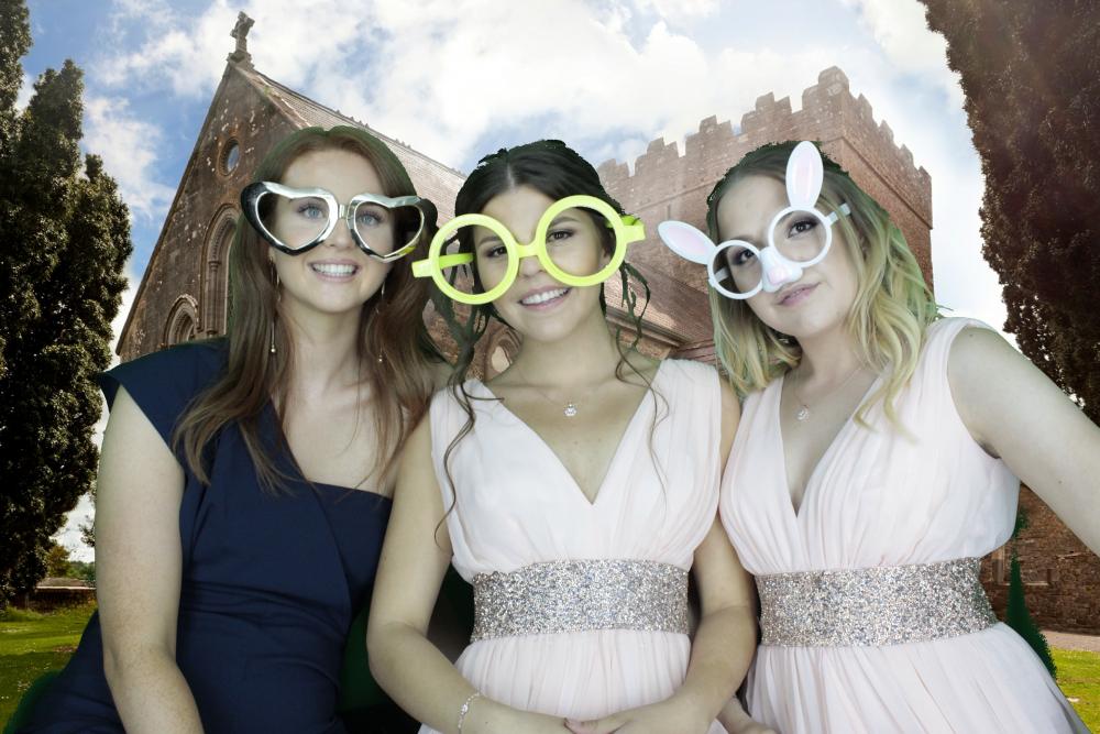 Natalie & Marc | View more photos from the event at gallery.myphotoboothexperience.co.uk/u/MyPhotoBoothExperienceLtd/Natalie-Marc